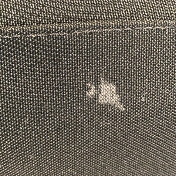 Dooney & Bourke blk tote - Picture 4 of 15